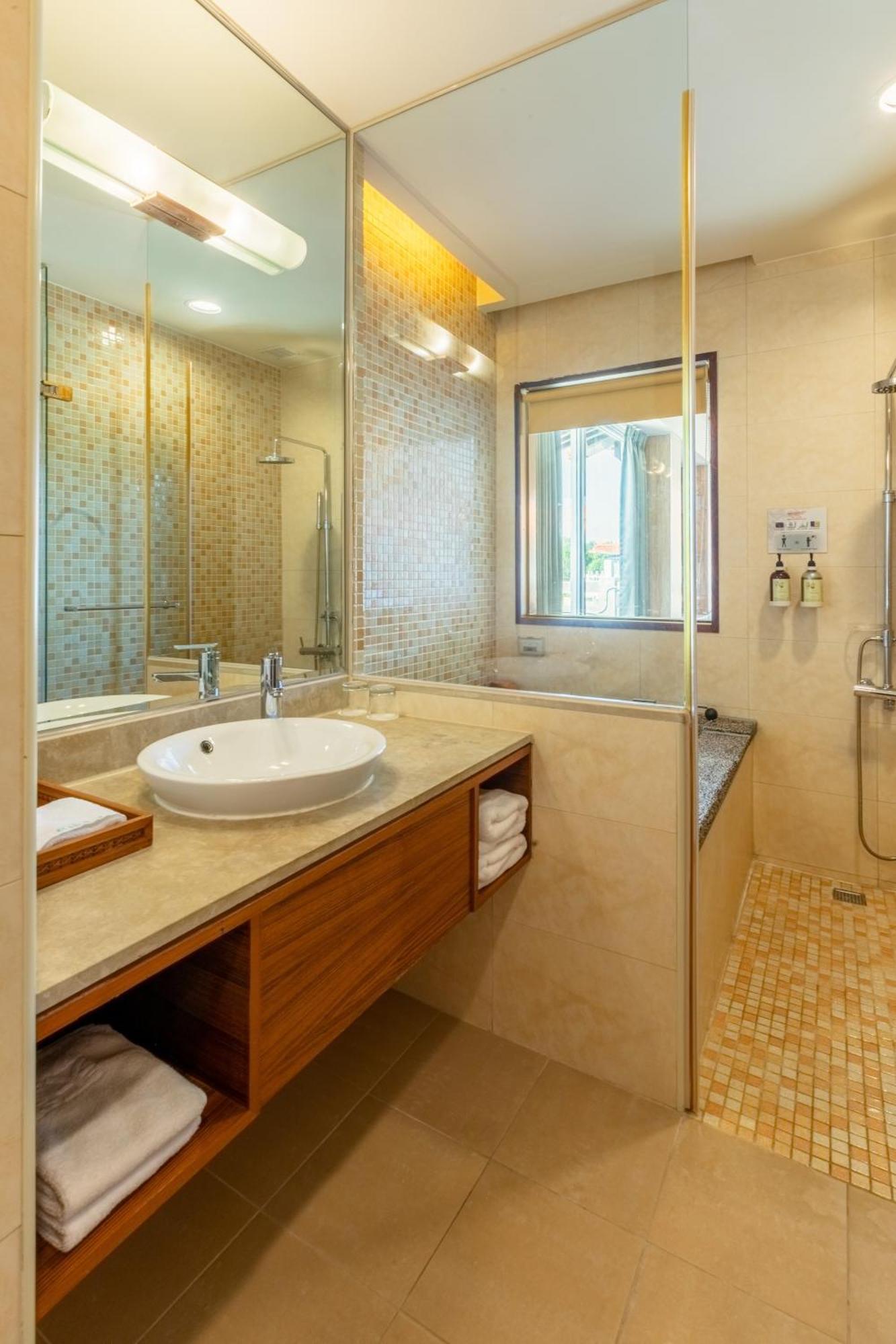 水漾月明度假文旅 Hotel Touwu Buitenkant foto